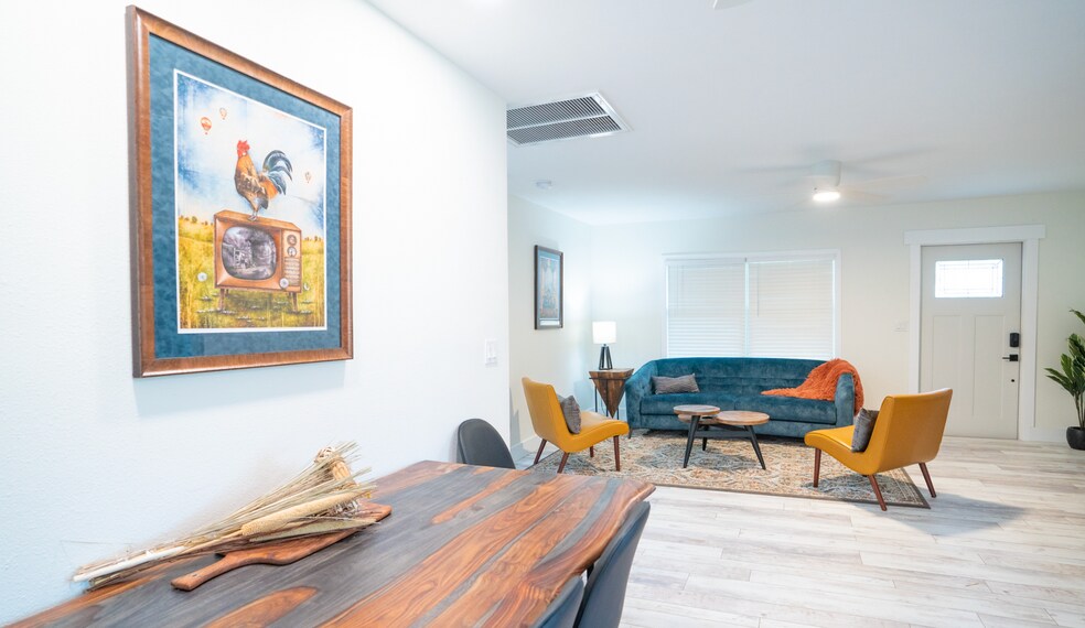 Fort Myers home custom decorated - 1449 Braman Ave