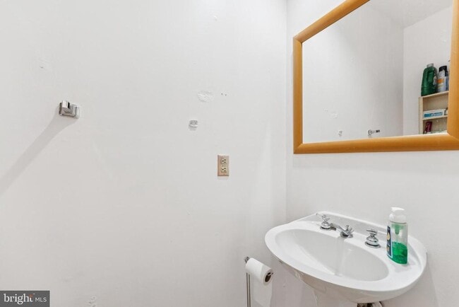 Building Photo - 4117 Waterbuck Way