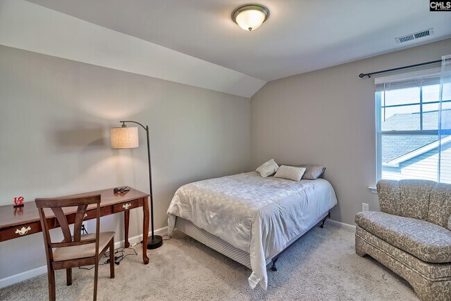 Building Photo - 453 Durwin Wy