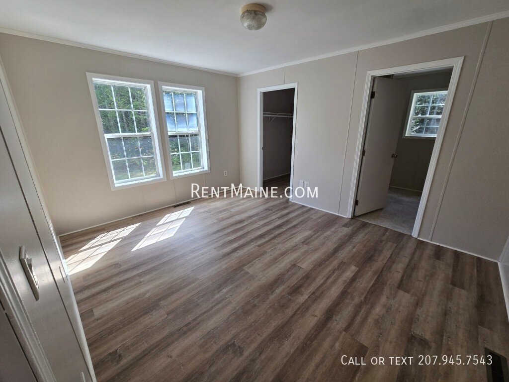 Building Photo - 70 Sweet Fern Dr