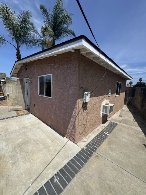 Building Photo - 581 Brighthaven Ave