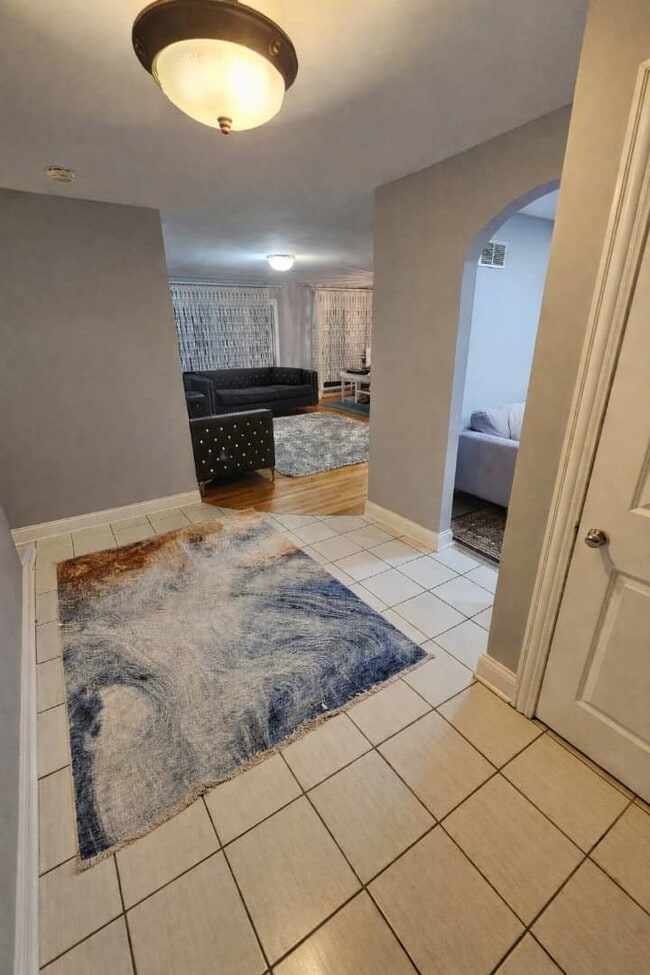 Building Photo - 770 Cordial Dr