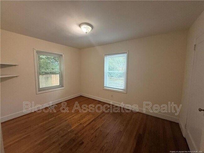 Building Photo - 115 S Tarboro St