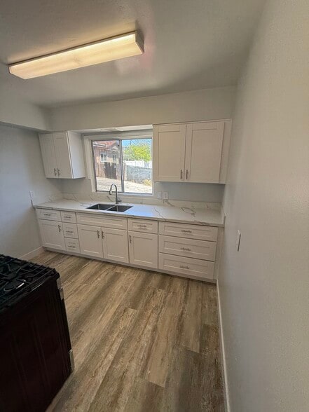 Building Photo - 4225 Estrella Ave