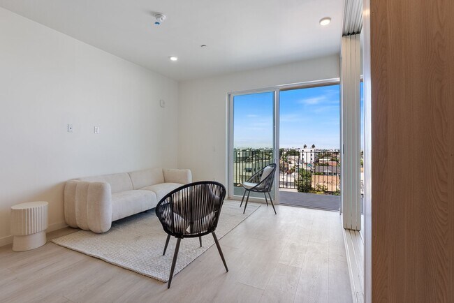 Building Photo - BRAND NEW CONSTRUCTION - Move-In Special 8...