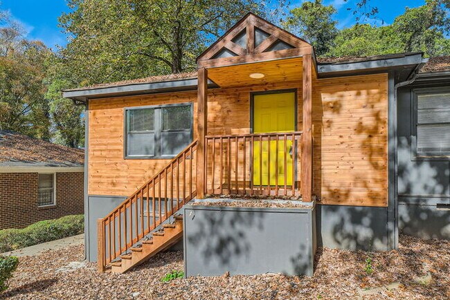 Building Photo - 1251 Richland Rd SW