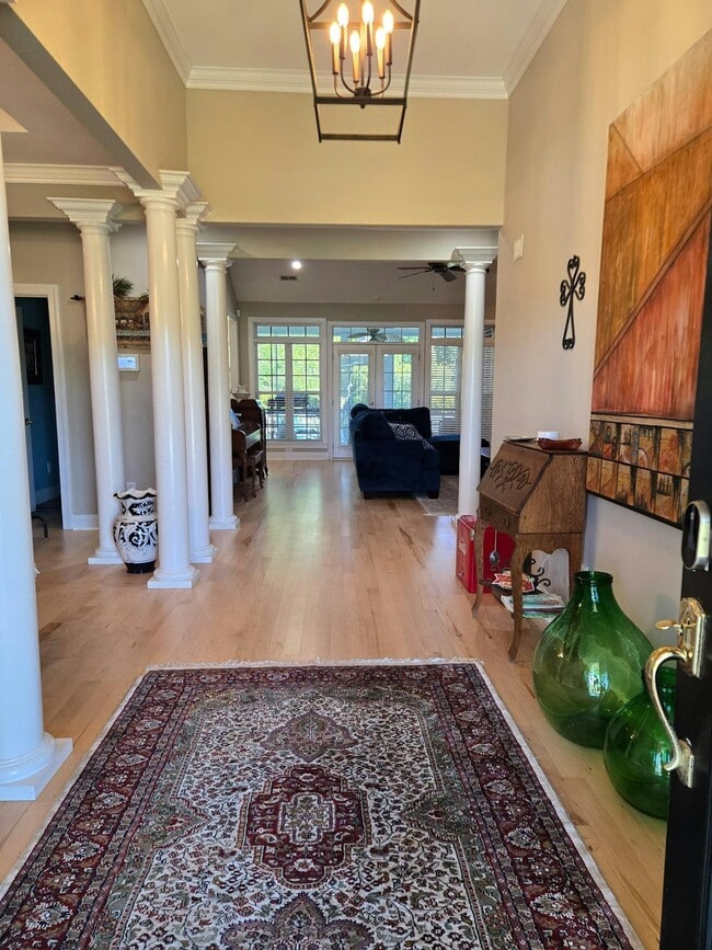 Building Photo - 108 S Sea Lily Ct