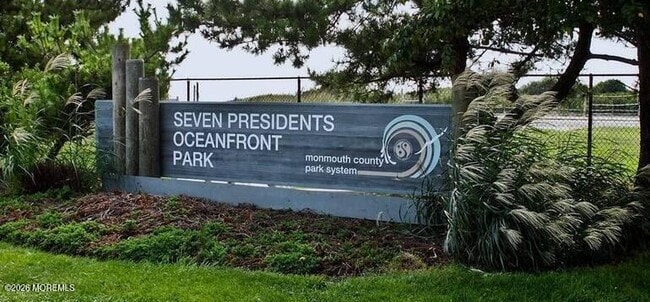 Building Photo - 246 7th Ave