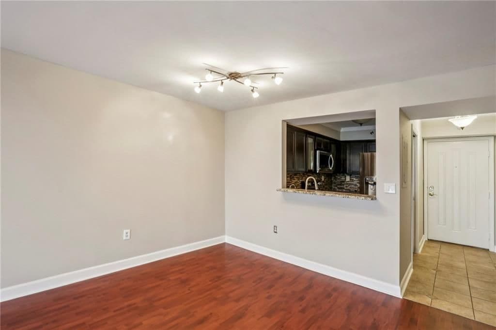 Building Photo - 2870 Pharr Ct S Northwest