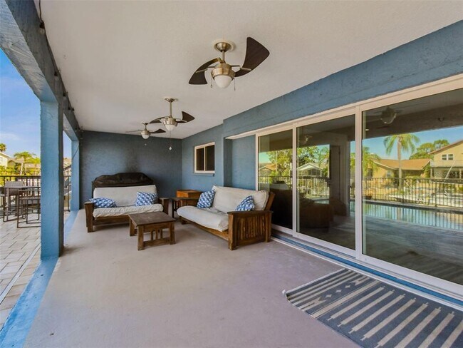 Building Photo - 6241 Bayside Dr