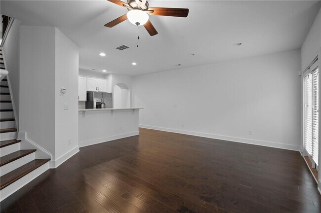 Building Photo - 6344 Princeton Ridge Dr