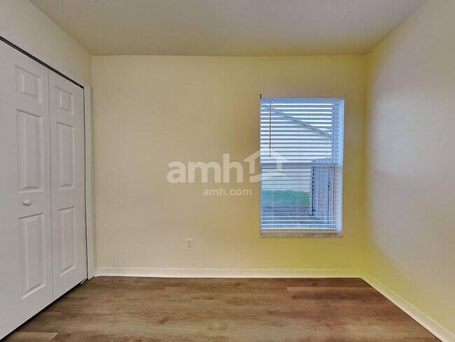 Building Photo - 11906 Timberhill Dr