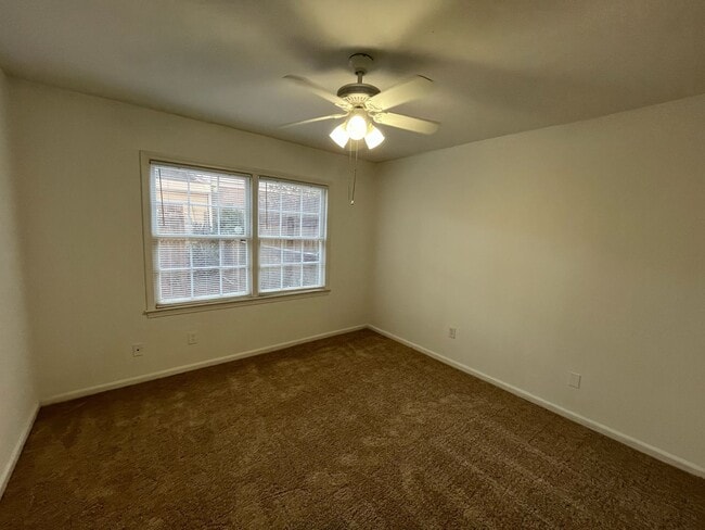 Building Photo - Charming Home In Columbus, GA Off Of Reese...