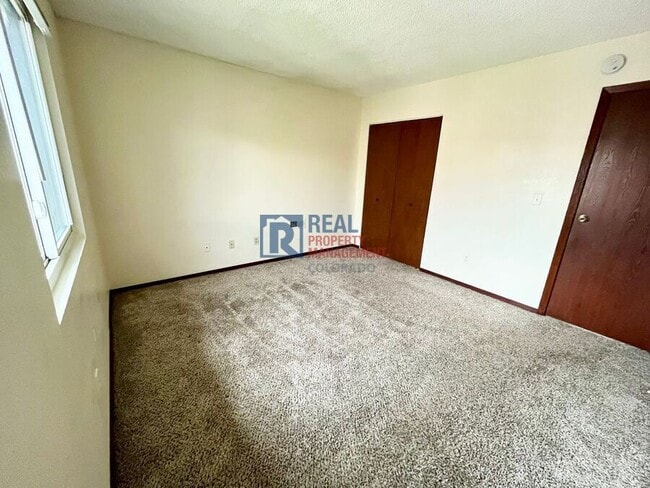 Building Photo - 3053 Starlight Cir