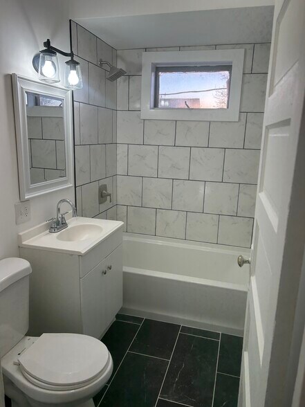 Building Photo - 1908 Butterfield Ave