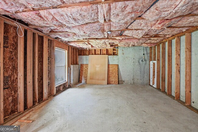 Building Photo - 1230 Grey Rock Way