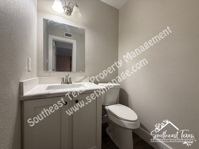 Building Photo - 4147 Arthur Ln