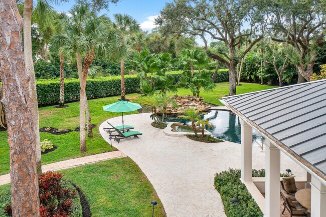 Building Photo - 16356 Bridlewood Cir