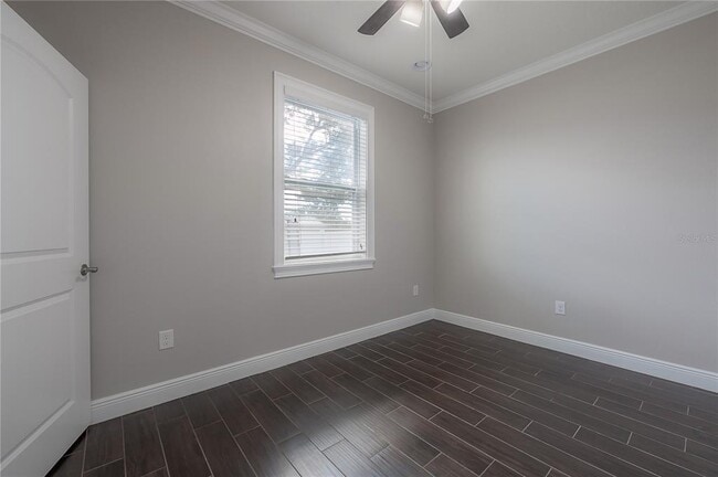 Building Photo - 2510 W South Ave