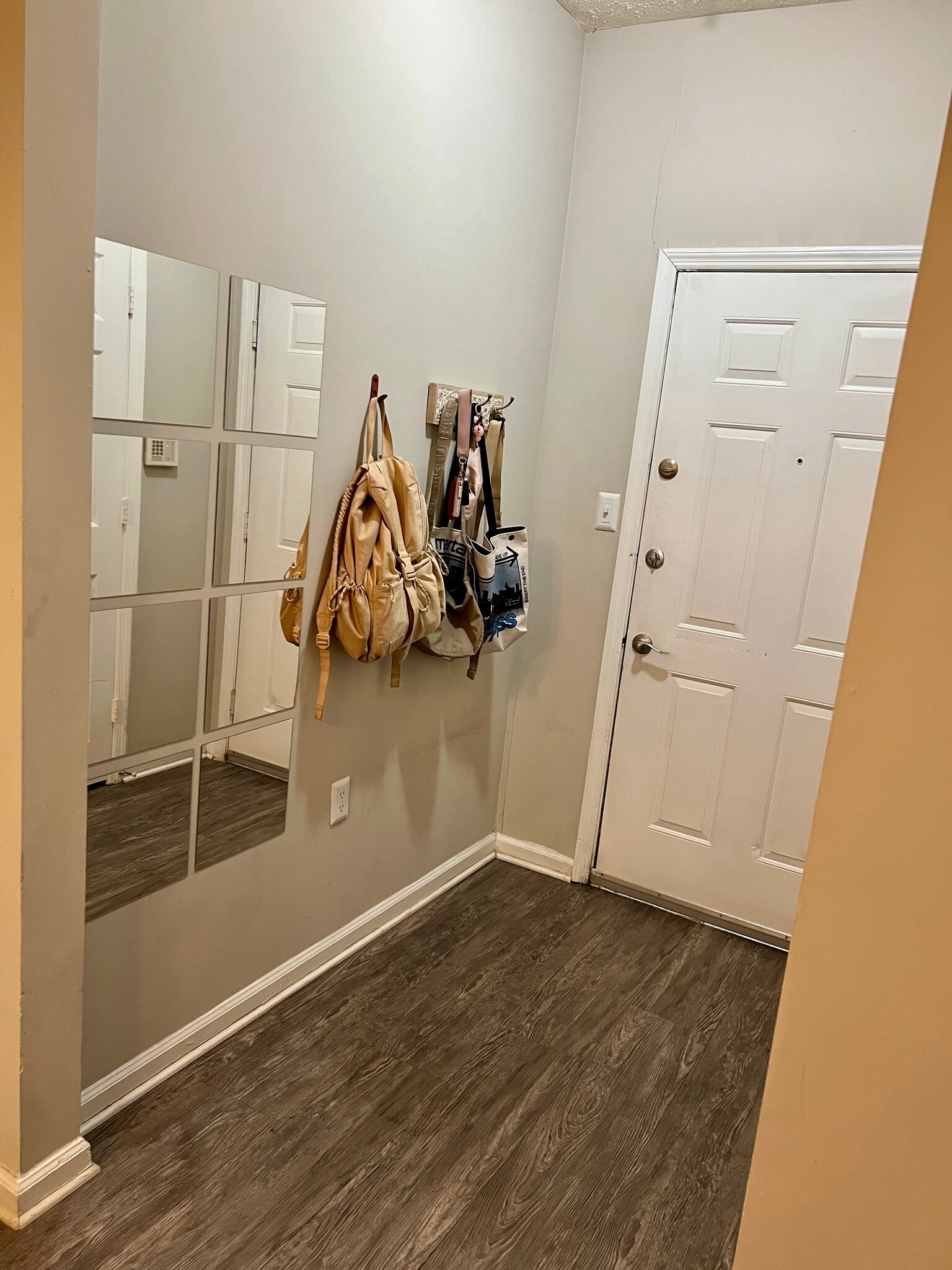 Building Photo - 6132 Lenox Park Cir NE