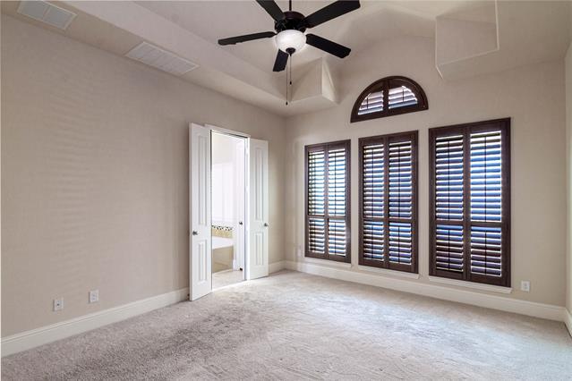 Building Photo - 7031 Comal Dr