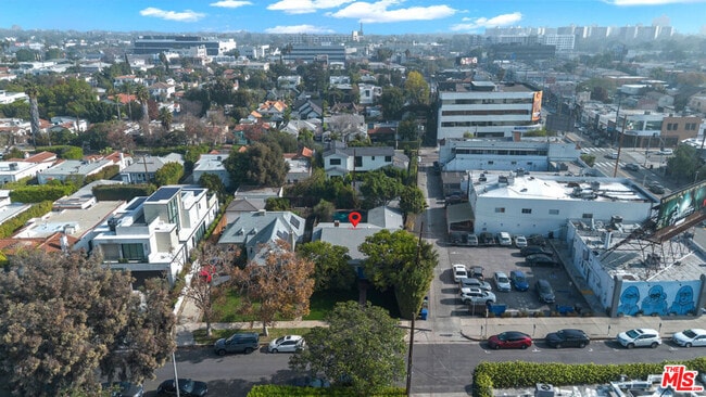 Building Photo - 152 S Kilkea Dr