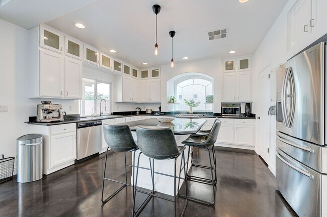 Building Photo - FANTASTIC FULLY UPGRADED FURNISHED RENTAL LOCATED IN THE SOUTHWEST!!!