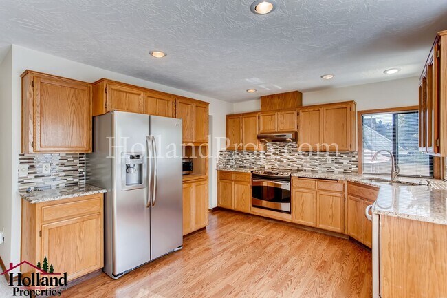 Building Photo - Coming Soon! Beautiful Portland Home in Bethany Neighborhood!!!