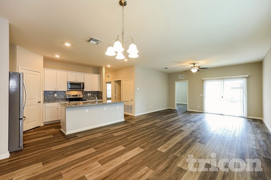 Building Photo - 7410 Boa Holw