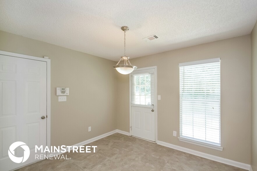 Building Photo - 703 Hynds Springs Dr