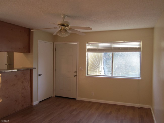 Primary Photo - 32641 Brenda Way