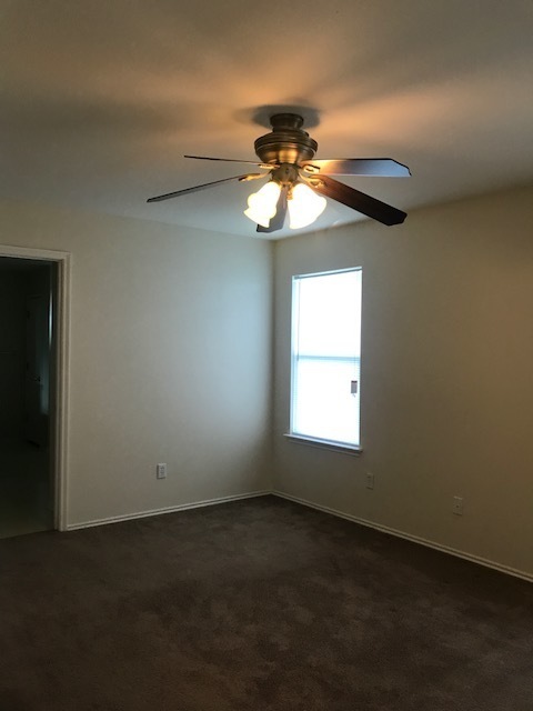 Building Photo - Bryan -2 Story / 3 bedroom /2.5 bath / 2 c...