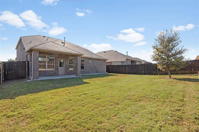 Building Photo - 1413 Lake Grove Dr