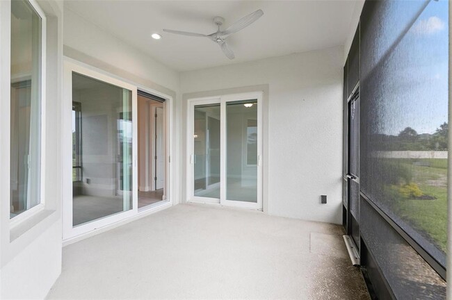 Building Photo - 128 Del Palma Dr