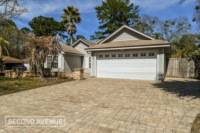 Building Photo - 7845 Lady Smith Ln