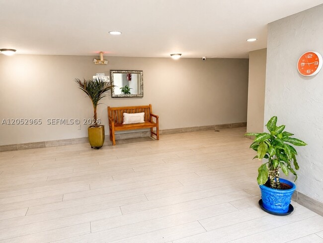 Building Photo - 7401 SW 82nd St