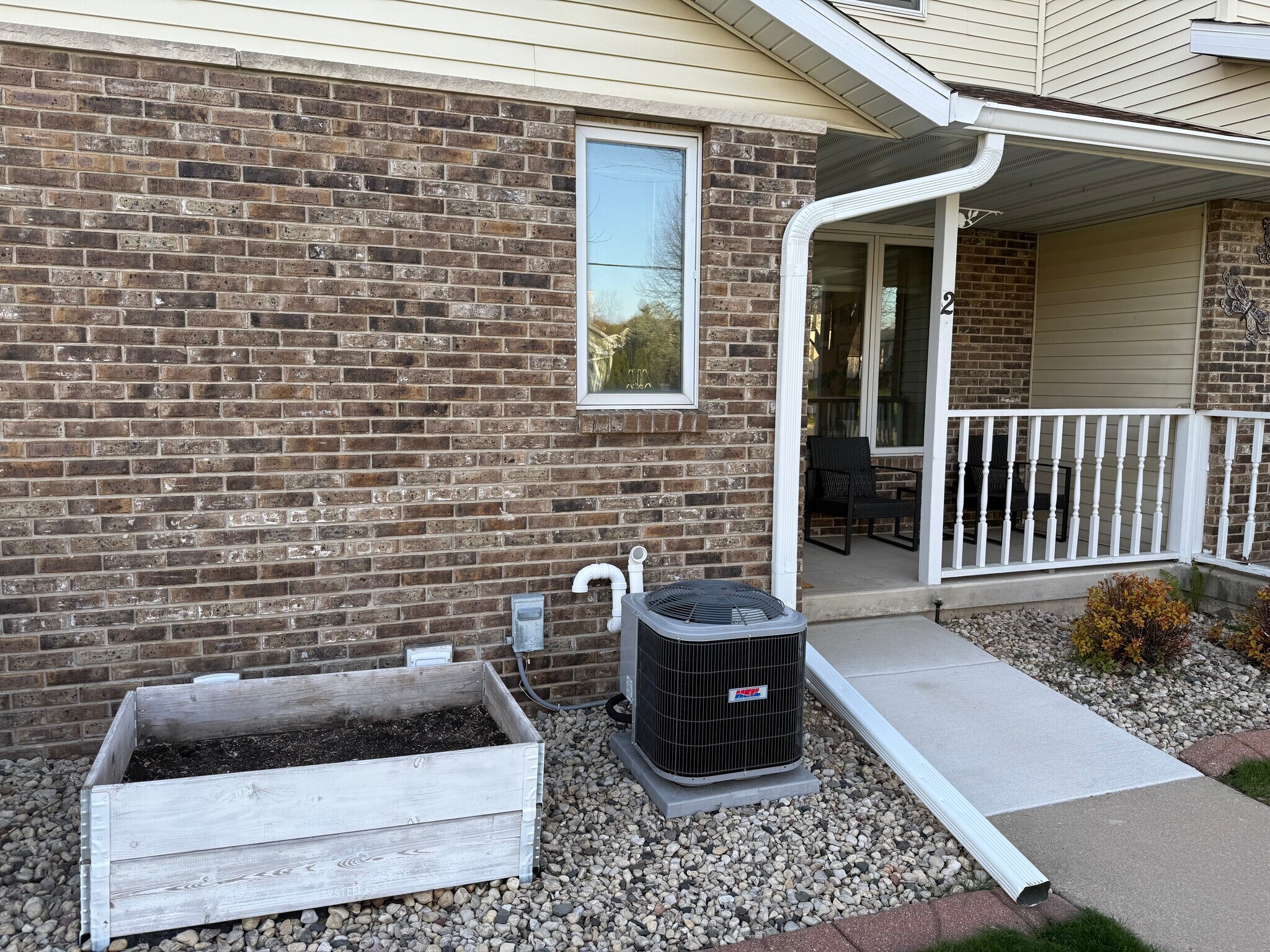 Building Photo - 710 Mesta Ln