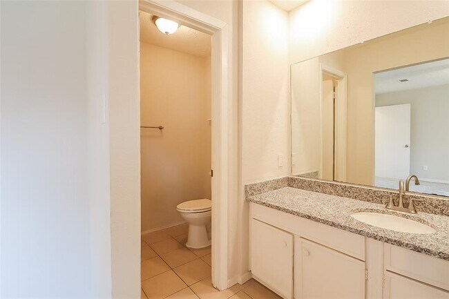 Building Photo - 4430 Rosegate Dr