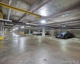 Building Photo - 171 Great Neck Rd