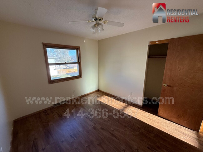 Building Photo - 6578 N 73rd St