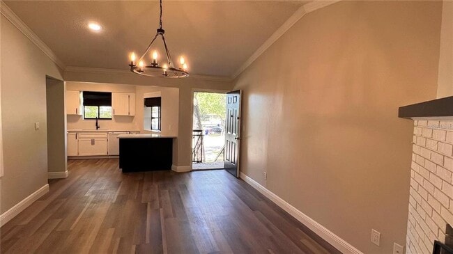 Building Photo - 1716 Foxhall Cir