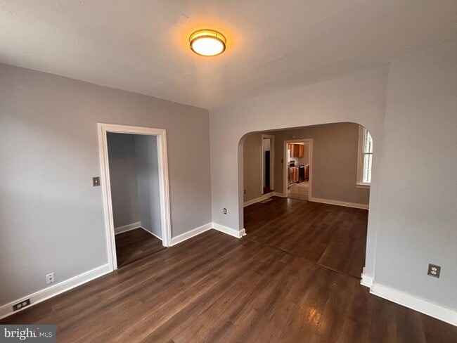 Building Photo - 202 Park Pl