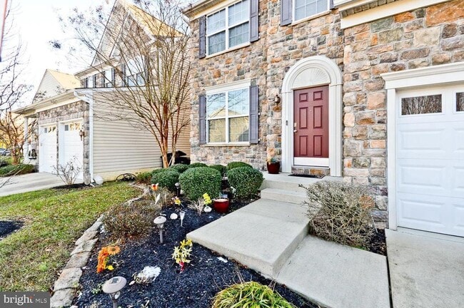 Primary Photo - 7104 Britens Way