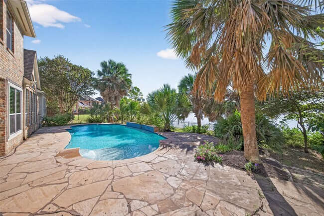 Building Photo - 3427 Lakeridge Canyon Dr