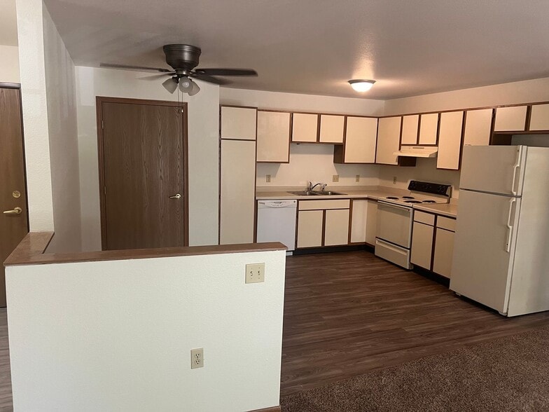 Interior Photo - Pheasant Run Apartments - Waupaca