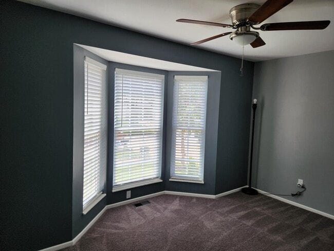 Front bedroom - 2525 Hidden Meadow Ln