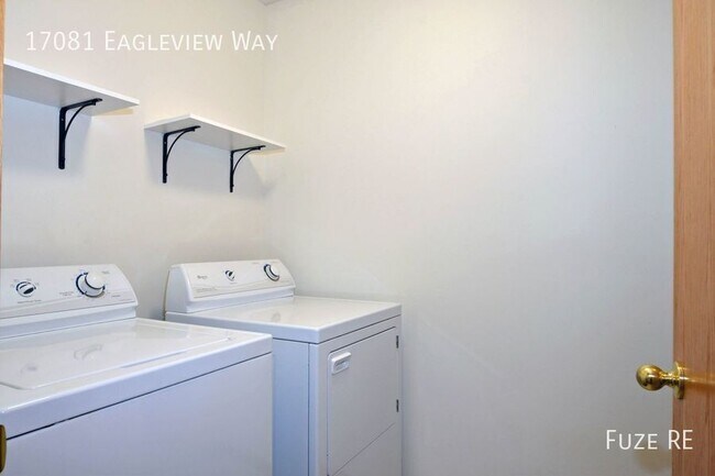 Building Photo - 17081 Eagleview Way