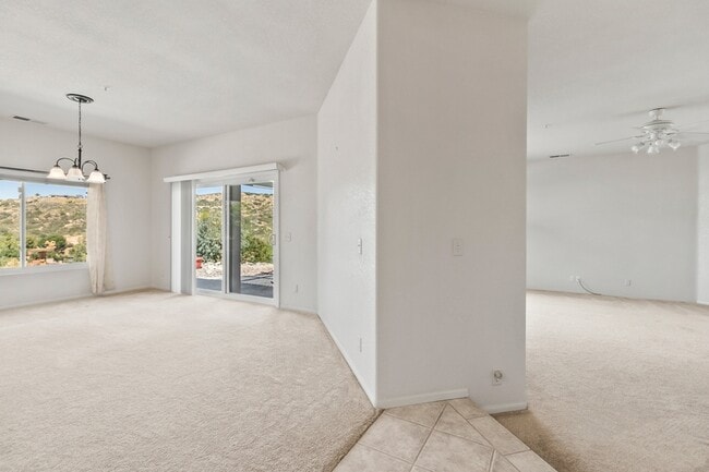 Building Photo - 15543 Vista Vicente Dr