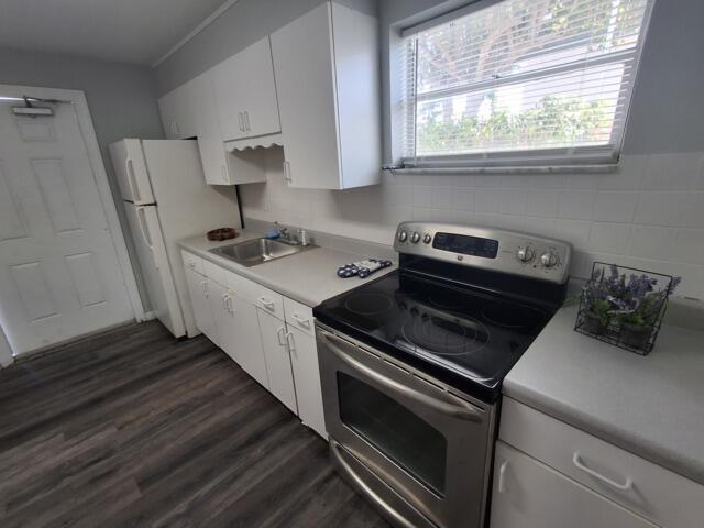 Building Photo - 6507 Winfield Blvd