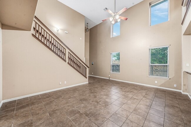 Building Photo - 2403 Summers Glen Ct